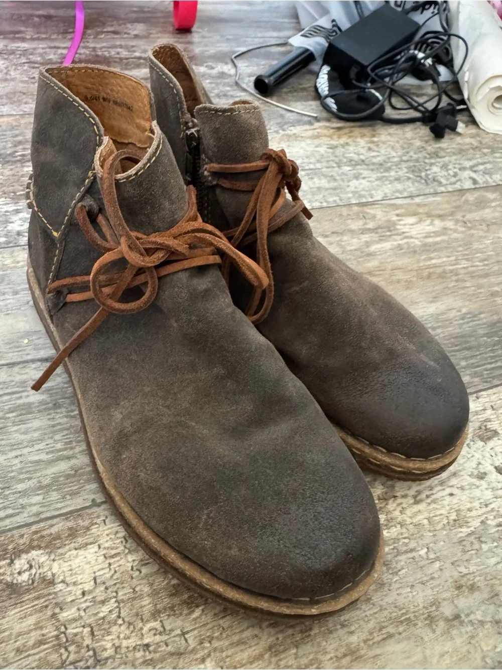 Born Snake-Print Lace-Up Ankle Booties in Gray and Black